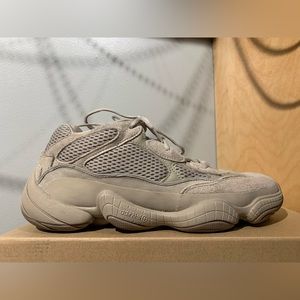 Adidas Yeezy 500 “Taupe Light”
